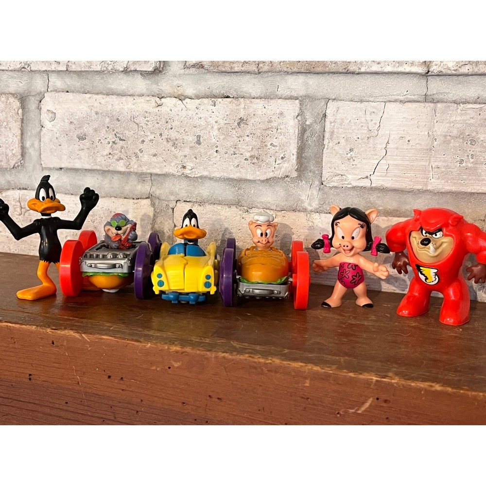 Lot of 6 1990s Vintage Looney Tunes Tiny Tunes McDonald's Happy Meal Toys‎